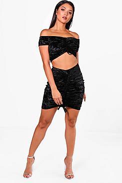 Boohoo Georgia Velvet Ruched Crop And Skirt Set