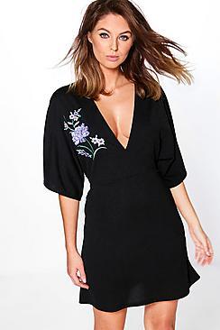 Boohoo Becci Embroidered Kimono Bodycon Dress