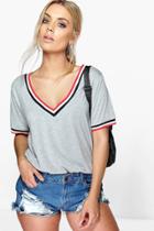 Boohoo Plus Jaden Rib V Neck Detail Tee Grey