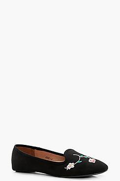 Boohoo Megan Flower Embroidered Slipper