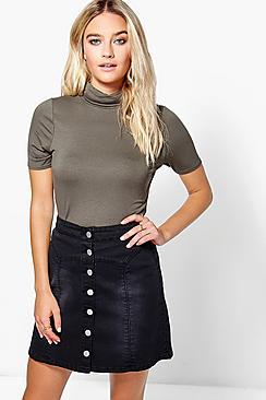 Boohoo Isla Short Sleeve Turtle Neck Top