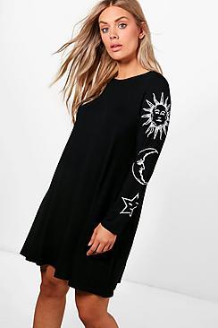 Boohoo Plus Katie Sun + Moon Swing Dress