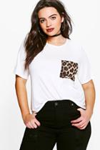 Boohoo Plus Iris Leopard Pocket Tee Ivory