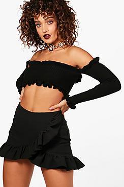 Boohoo Janice Woven Ruffle Tailored Shorts