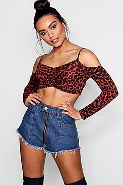 Boohoo Leopard Print Ruched Cold Shoulder Crop