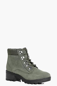 Boohoo Angel Zip Trim Cleated Hiker Boot