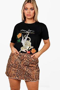 Boohoo Plus Rosie Printed T-shirt