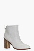 Boohoo Rachel Wood Effect Block Heel Boot Cream