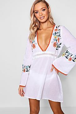 Boohoo Elsa Embroidered Flare Sleeve Lace Beach Dress