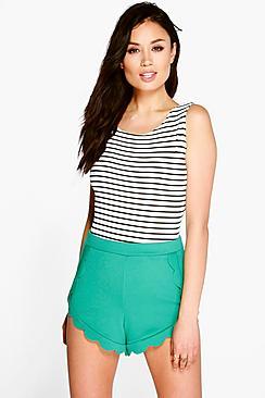 Boohoo Lucy Scalloped Trim Shorts