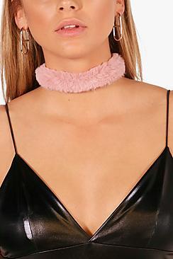 Boohoo Fliss Faux Fur Choker