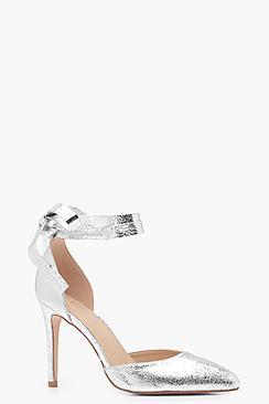 Boohoo Faye Cracked Metallic Pointed Wrap Heels