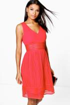 Boohoo Boutique Su Panelled Sleeveless Skater Dress Red
