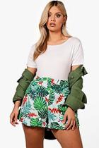 Boohoo Plus Lily Palm Print Shorts