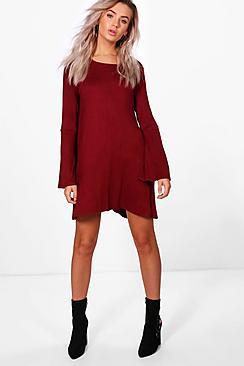 Boohoo Lauren Flare Sleeve Basic Swing Dress