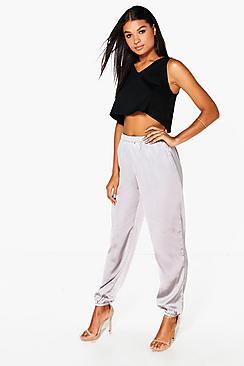 Boohoo Ellie Premium Satin Jogger