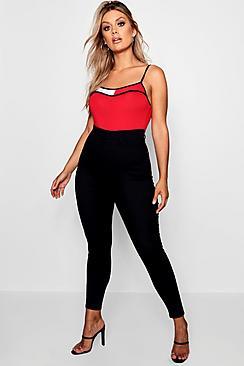 Boohoo Plus Niamh Basic Jegging