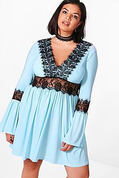 Boohoo Plus Robyn Lace Insert Skater Dress