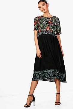 Boohoo Megan Floral Printed Smock Dress