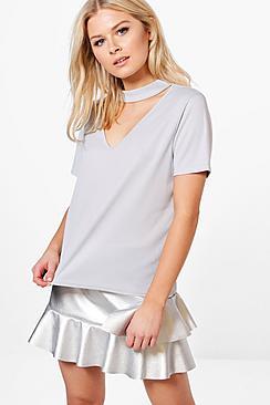 Boohoo Holly Basic Rib Choker T Shirt