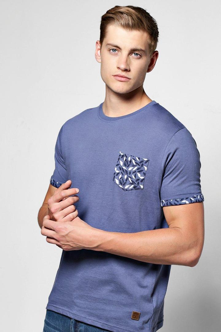Boohoo Feather Print Pocket T Shirt Ink