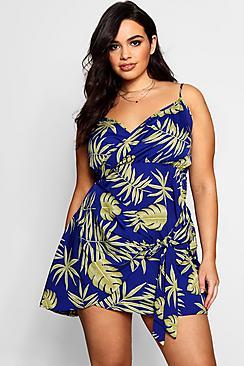 Boohoo Plus Felicity Palm Print Strappy Dress