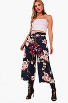 Boohoo Plus Lydia Oriental Floral Print Woven Trouser