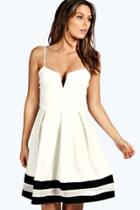 Boohoo Lyla Monchrome Plunge Skater Dress Ivory