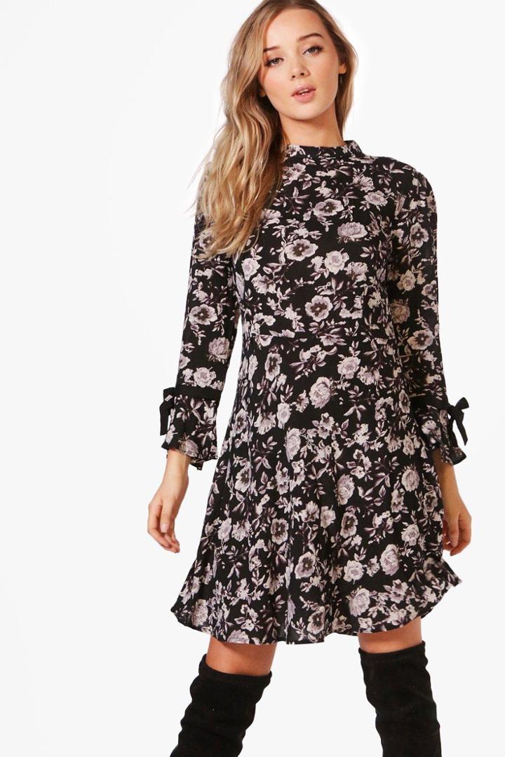 Boohoo Lucinda Floral Skater Dress Black