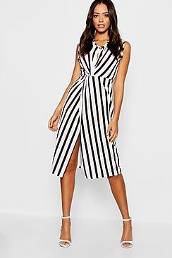 Boohoo Button Detail Twist Front Dress