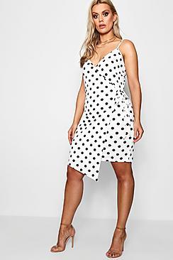 Boohoo Plus Lizzy Spotty Wrap Dress