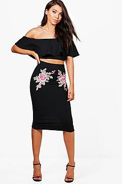 Boohoo Petite Anna Embroidered Crop And Midi Skirt Co-ord