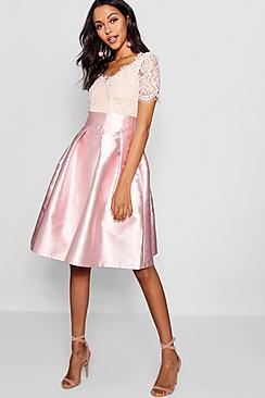 Boohoo Boutique Eyelash Lace Skater Dress