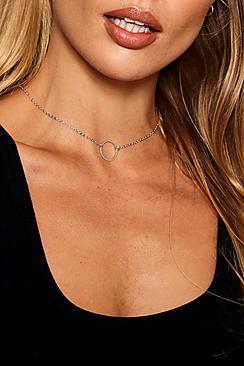 Boohoo Delicate Ring Choker