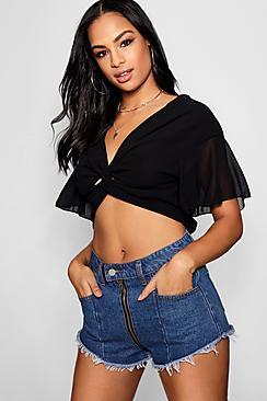 Boohoo Angel Sleeve Twist Front Woven Crop