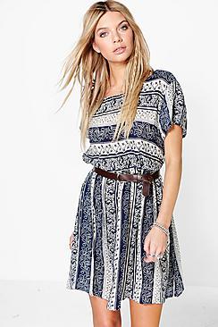 Boohoo Alisha All Over Printed Smock Dress