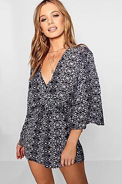 Boohoo Petite Sally Wrap Front Printed Playsuit