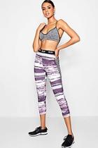 Boohoo Lori Fit Printed Slogan 'run' Capri Legging