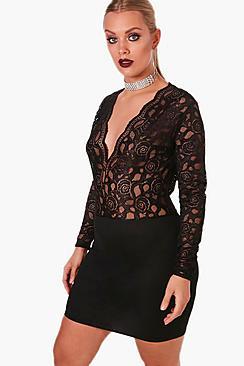 Boohoo Plus Katie Plunge Lace V Neck Bodycon Dress