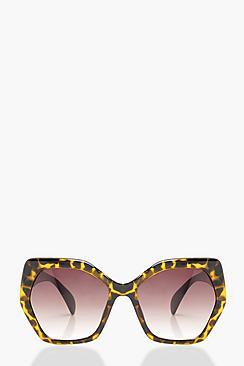 Boohoo Lily Tortoiseshell Oversized Sunglasses