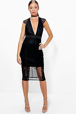 Boohoo Carrie Dobbie & Lace V-neck V-back Dress
