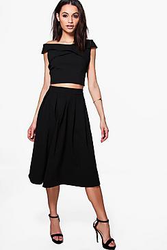 Boohoo Boutique Loren Box Pleat Crepe Skater Skirt