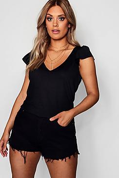 Boohoo Plus Eloise V Neck Ruffle Rib Crop Top