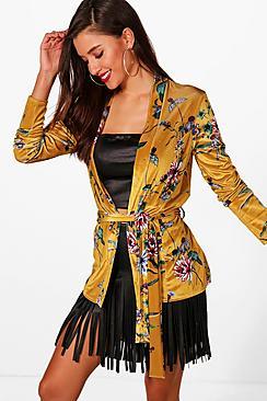 Boohoo Susie Printed Velvet Belted Blazer