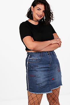 Boohoo Plus Lola Scribble Print Fray Denim Skirt