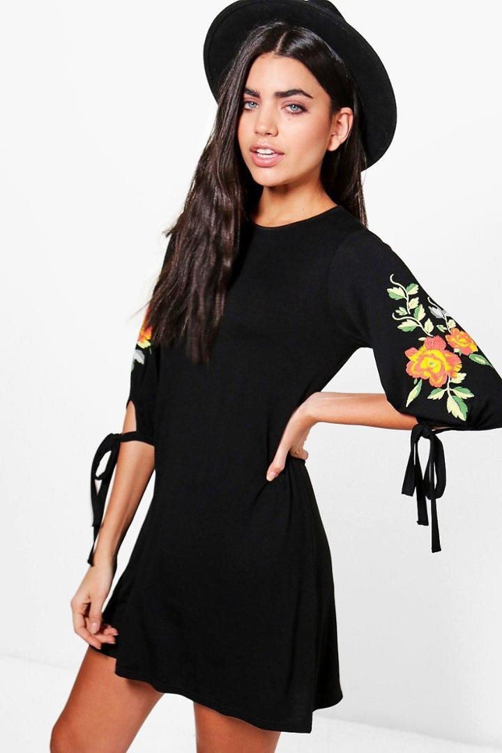 Boohoo Emily Printed Balloon Sleeve Swing Dress Black