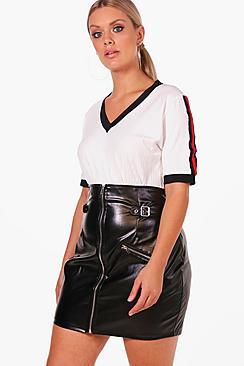 Boohoo Plus Stripe Shoulder Ribbed Tee
