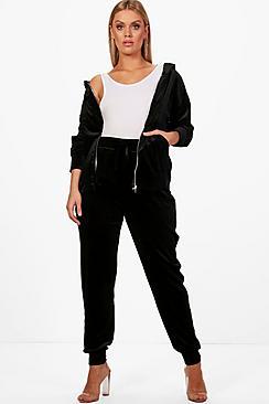 Boohoo Plus Lola Zip Front Hooded Velvet Sweatsuit