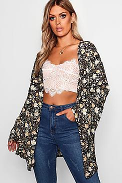 Boohoo Plus Floral Bohemian Print Kimono