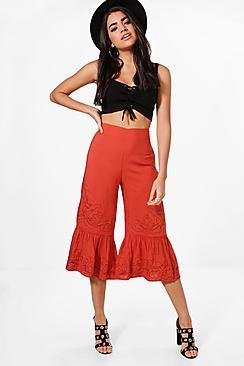 Boohoo Anya Embroidered Ruffle Hem Culottes